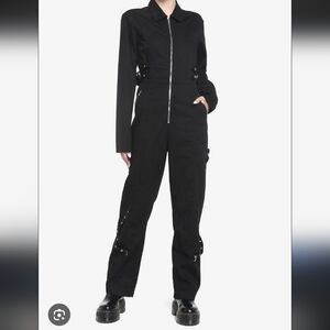 Hot Topic Black Grommet Long Sleeve Jumpsuit, M